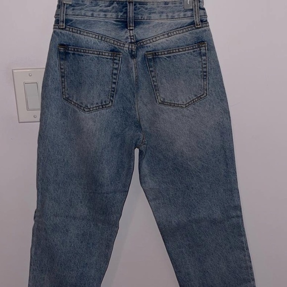 Brandy Melville Women's Blue and Silver Jeans - Picture 4 of 4